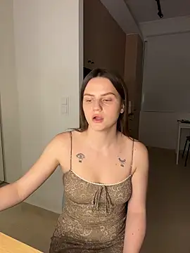 UnholyAmy online show from April 2026 07:07:02 PM