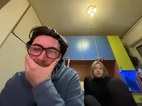 Snapshot of neutro1122 chatting on February 2026 05:57:01 PM neutro1122 online show from February 2026 05:57:01 PM