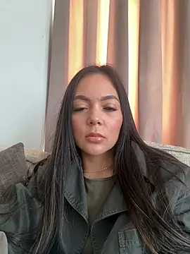 HiddenHalo1 online show from April 2026 12:01:01 PM