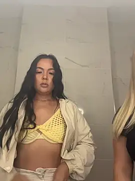 HiddenHalo1 online show from April 2026 06:47:02 PM