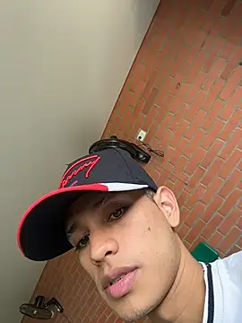 HarryGaze online show from April 2026 04:12:02 PM