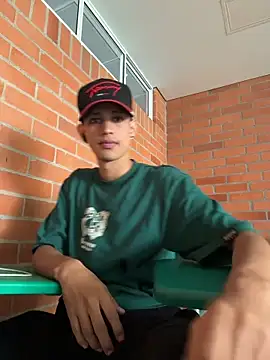 HarryGaze online show from April 2026 03:13:01 PM