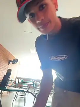 HarryGaze online show from April 2026 06:09:02 PM