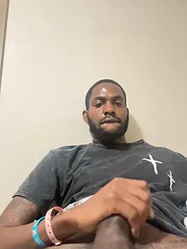 Snapshot of tyrell504 chatting on February 2026 04:24:02 AM tyrell504 online show from February 2026 04:24:02 AM