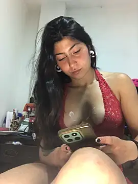 Little Sweett online show from February 2026 02:50:01 PM