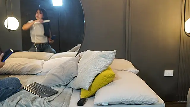 mekari fox online show from March 2026 09:36:01 PM