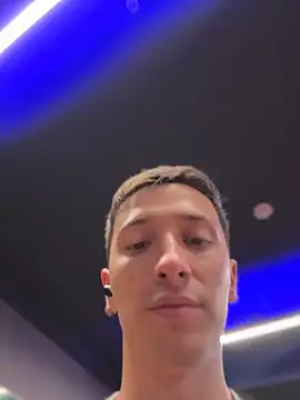 Thiago Jones1 online show from April 2026 11:34:01 AM