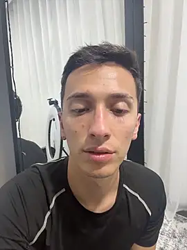 Thiago Jones1 online show from April 2026 01:40:02 AM