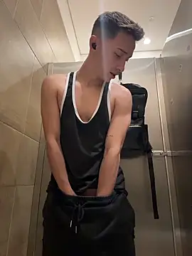 Thiago Jones1 online show from March 2026 03:27:01 PM