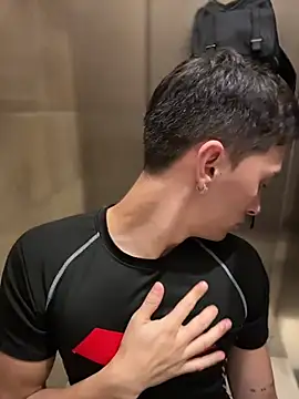 Thiago Jones1 online show from April 2026 09:39:33 PM