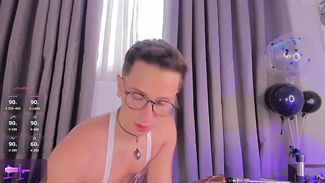 Thiago Jones1 online show from March 2026 08:03:01 PM