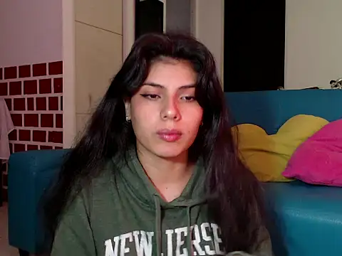 Snapshot of Mini_Sky chatting on February 2026 01:00:02 PM Mini Sky online show from February 2026 01:00:02 PM