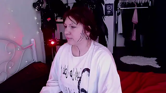 GothicKiraVex online show from May 2026 07:56:01 AM