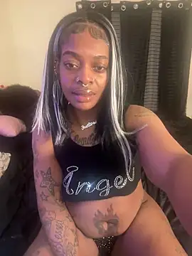 wavywavy12 online show from March 2026 04:07:02 AM