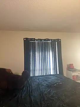 wavywavy12 online show from March 2026 11:49:01 PM