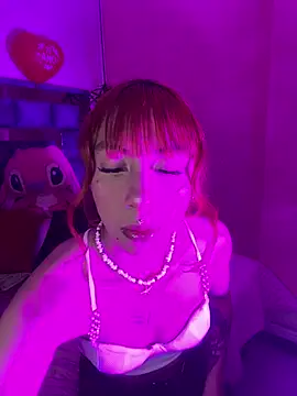 Snapshot of Elaaa_pink21 chatting on February 2026 01:05:02 AM Elaaa pink21 online show from February 2026 01:05:02 AM