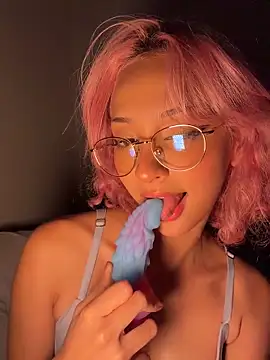   lya  online show from March 2026 03:07:02 PM