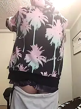 Snapshot of Pnut420 chatting on February 2026 07:24:01 PM Pnut420 online show from February 2026 07:24:01 PM