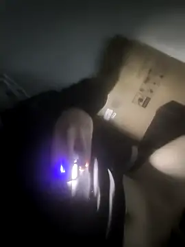 elcaste69 online show from April 2026 12:35:01 AM