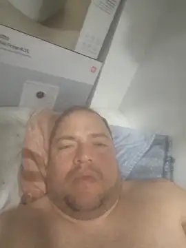 elcaste69 online show from March 2026 05:02:01 PM