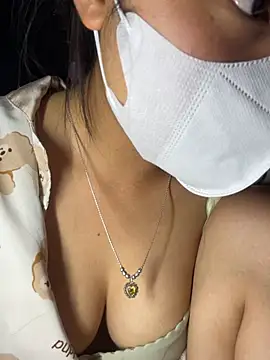 Rio-cute online show from April 2026 01:23:02 PM