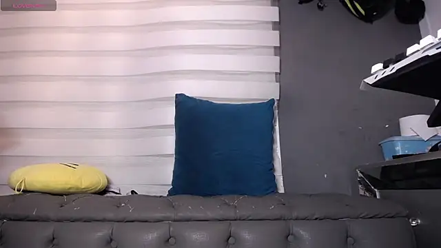 dirty 27cms online show from February 2026 04:58:02 PM