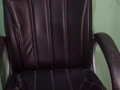 cute momo love online show from March 2026 05:27:02 AM