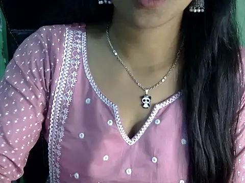 cute momo love online show from March 2026 04:56:01 AM