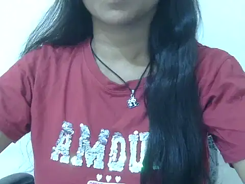 cute momo love online show from June 2026 06:18:02 AM