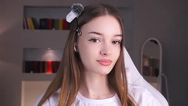 Snapshot of JodiAwyie chatting on February 2026 04:28:02 PM JodiAwyie online show from February 2026 04:28:02 PM