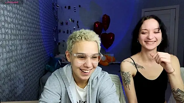 LuxuryLoverss online show from March 2026 11:05:01 AM