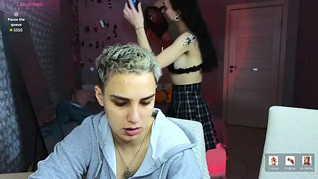 LuxuryLoverss online show from March 2026 11:01:02 AM