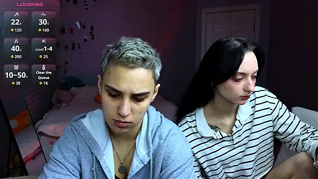 LuxuryLoverss online show from March 2026 11:10:01 AM