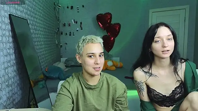 LuxuryLoverss online show from March 2026 11:15:01 AM