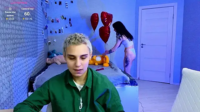 LuxuryLoverss online show from March 2026 11:07:01 AM