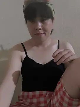 juicy-milu online show from June 2026 03:06:02 PM