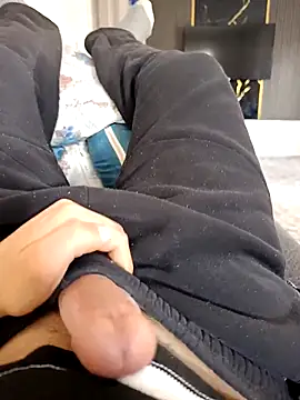 Snapshot of KADINDELISI34 chatting on March 2026 12:05:01 PM KADINDELISI34 online show from March 2026 12:05:01 PM