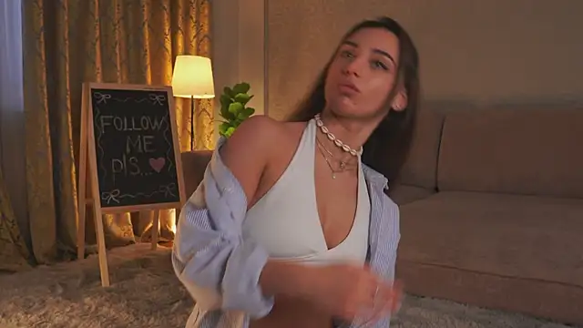 Snapshot of EnriquetaLemma chatting on March 2026 12:13:02 PM EnriquetaLemma online show from March 2026 12:13:02 PM