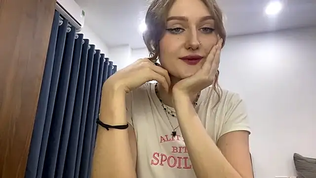 HotCheeseCake online show from February 2026 10:48:02 AM