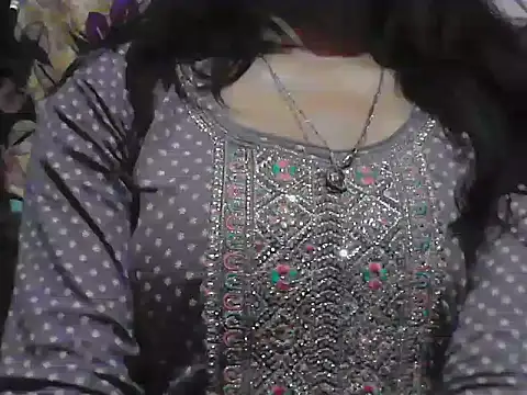 ZENZYY 69 online show from February 2026 03:02:02 PM