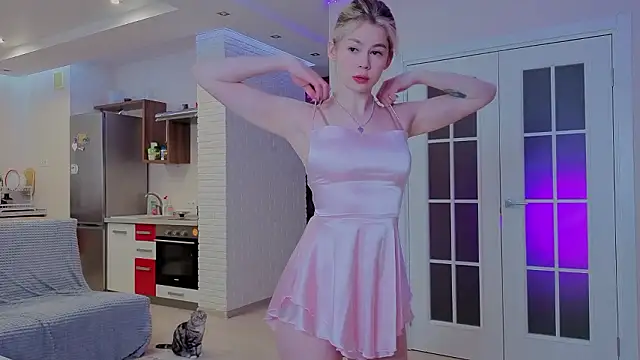 Dipamelly online show from March 2026 02:11:02 AM