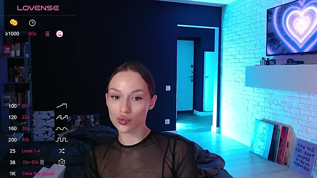 Jade Amore online show from March 2026 04:01:02 PM