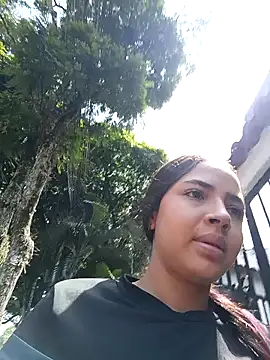 Sexy cloe outdoors online show from March 2026 03:57:02 PM