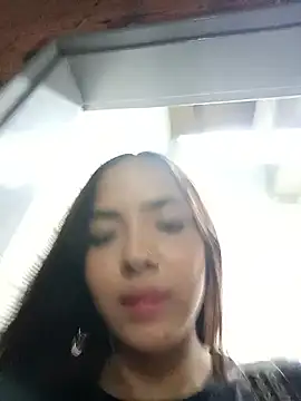 Sexy cloe outdoors online show from February 2026 05:57:02 PM