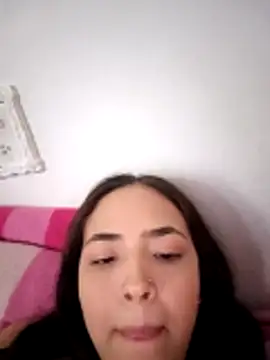 Sexy cloe outdoors online show from April 2026 09:50:01 PM