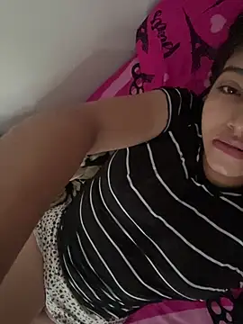 Sexy mia outdoors online show from April 2026 07:39:02 PM