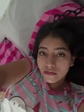 Sexy mia outdoors online show from April 2026 08:33:01 PM