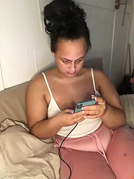 mayawesttt online show from March 2026 05:06:01 PM