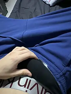 Vireontr1 online show from February 2026 07:25:02 PM