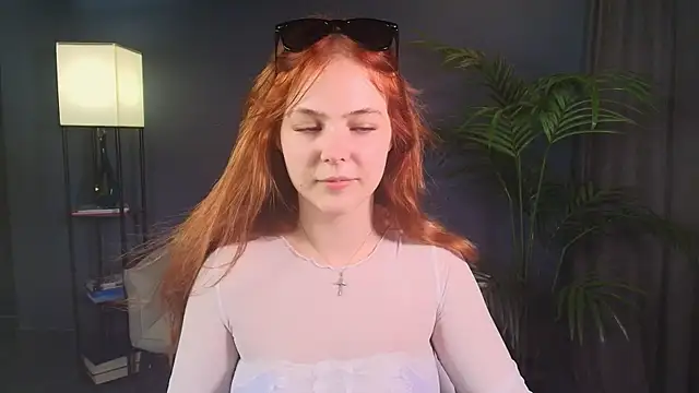 Elle Funning online show from June 2026 03:28:02 PM
